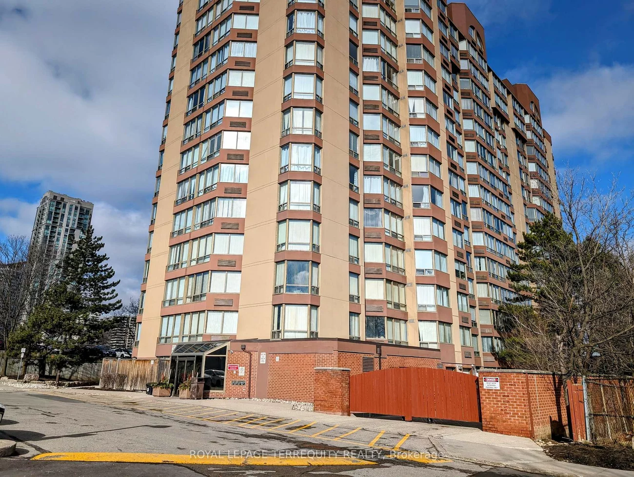 25, Fairview, Fairview, Mississauga