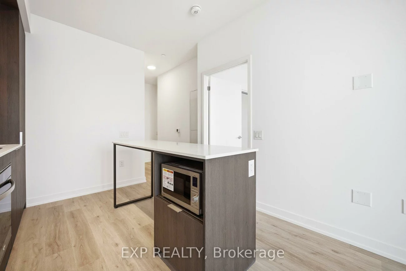 395, Square One, City Centre, Mississauga