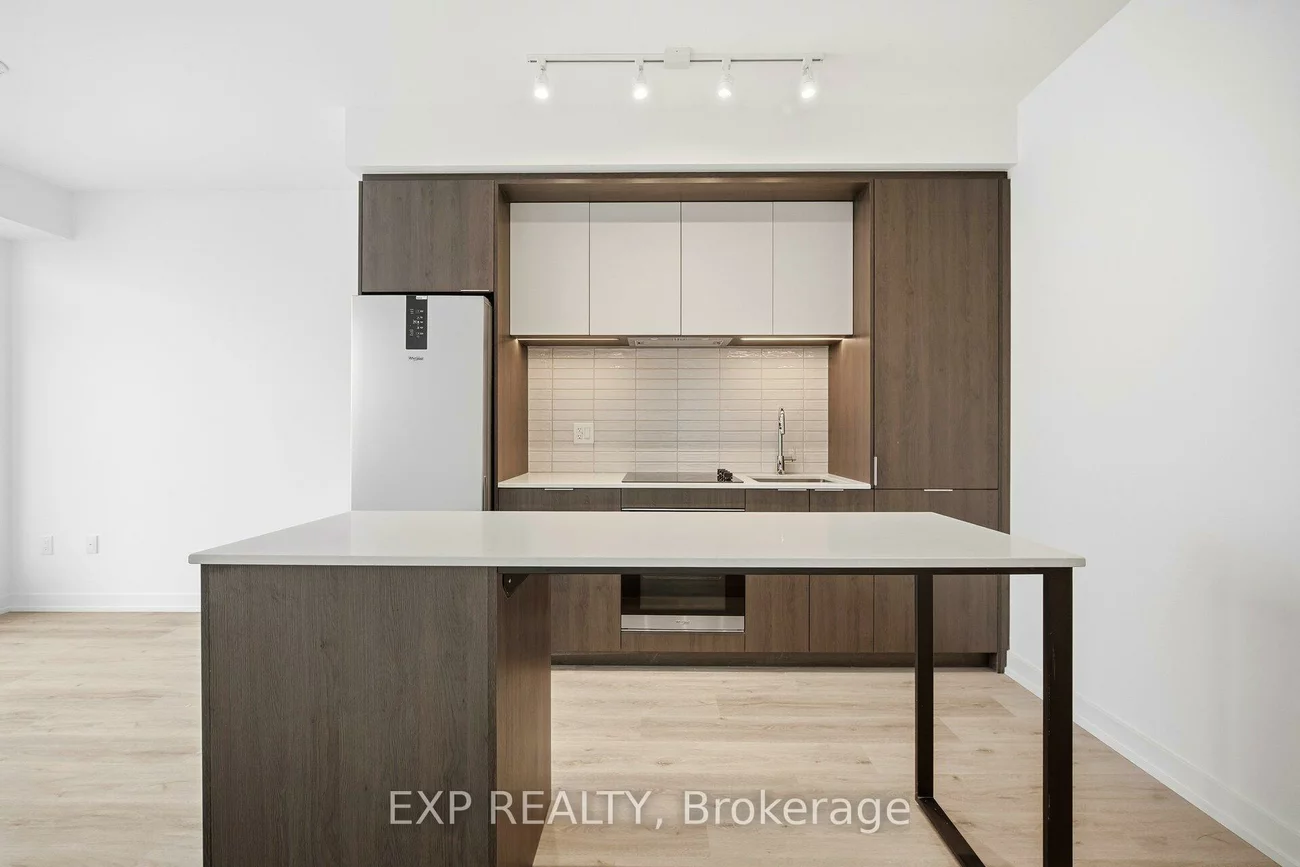 395, Square One, City Centre, Mississauga