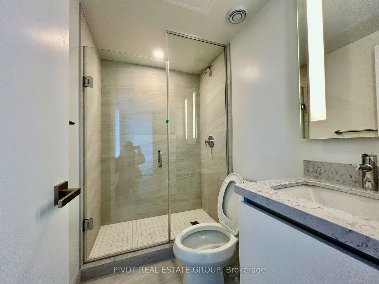 2, Erskine, City Centre, Mississauga