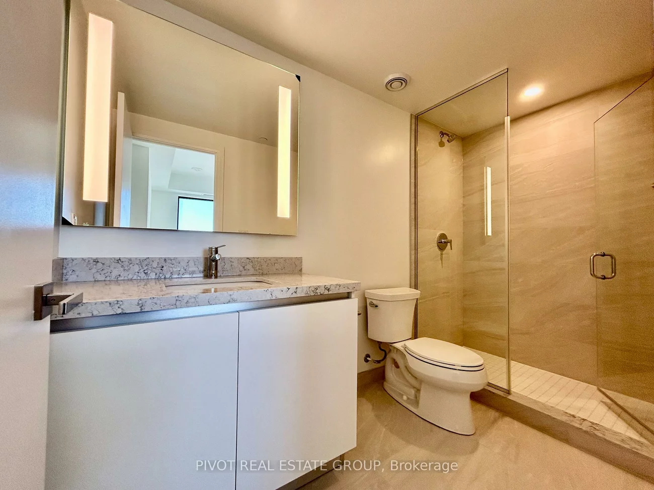 2, Erskine, City Centre, Mississauga