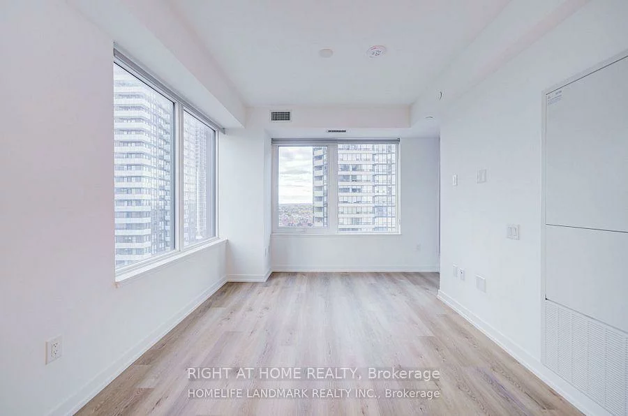 395, Square One, City Centre, Mississauga