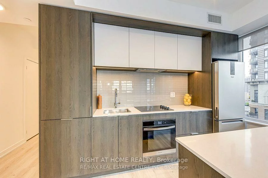 395, Square One, City Centre, Mississauga