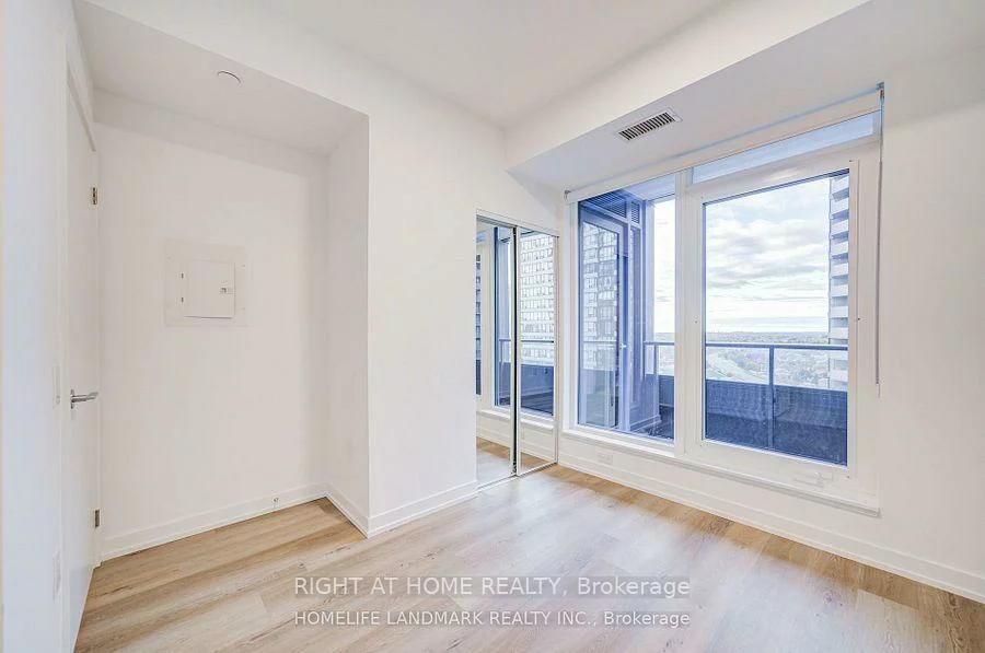 395, Square One, City Centre, Mississauga