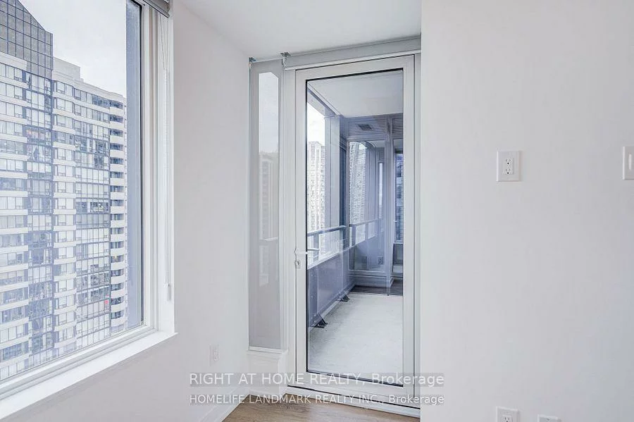 395, Square One, City Centre, Mississauga