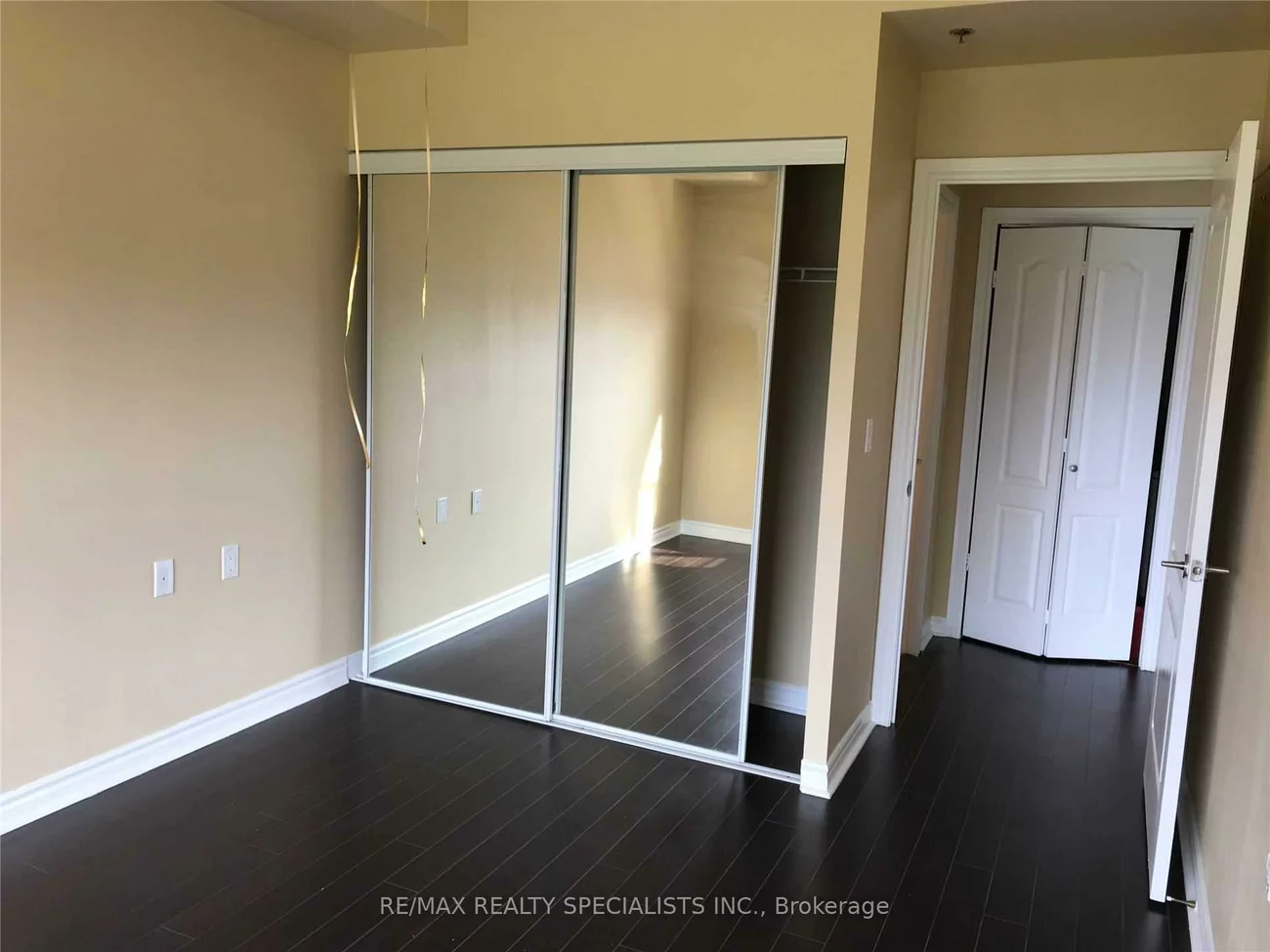 810, Scollard, East Credit, Mississauga