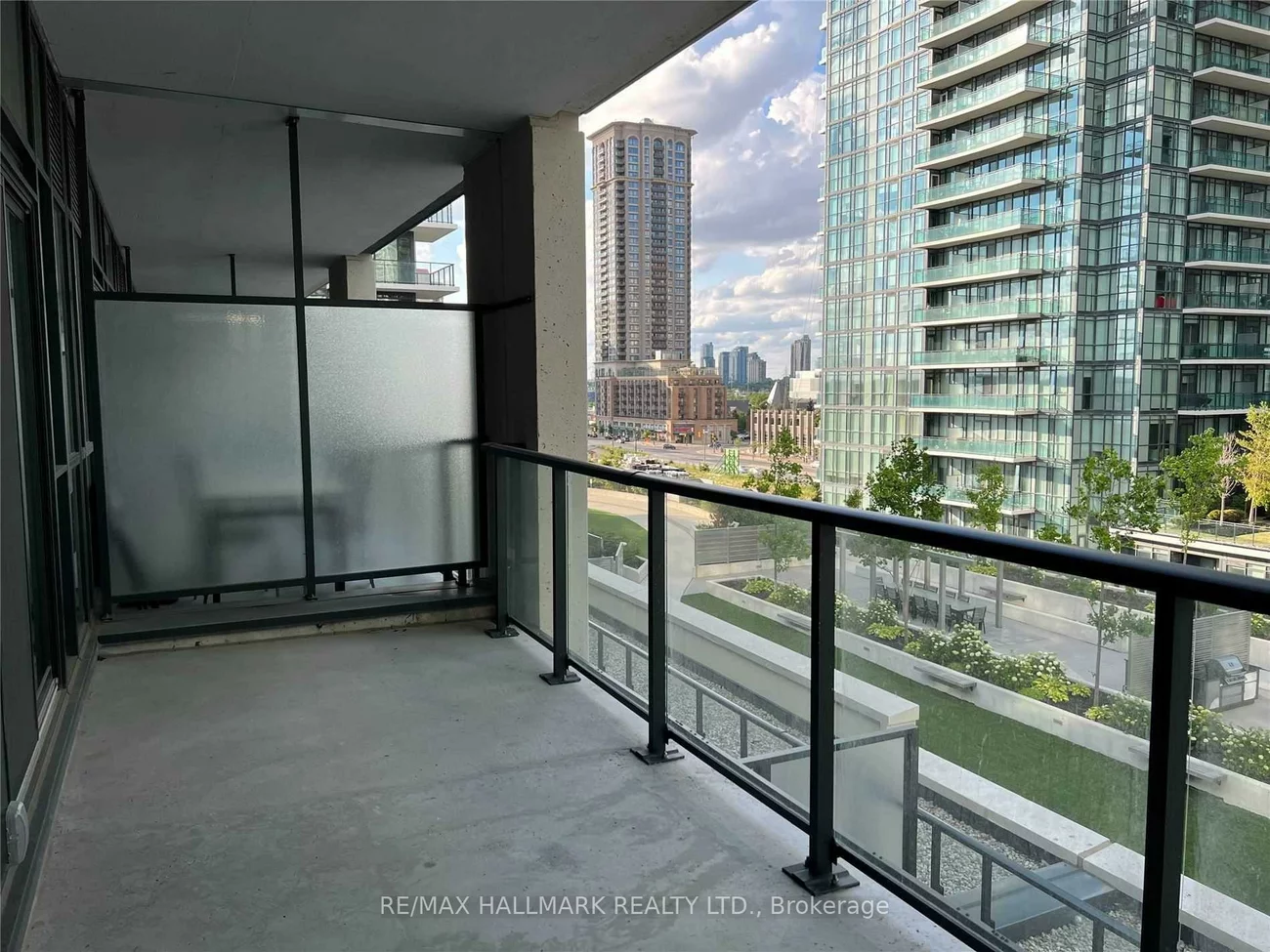 4055, Parkside Village, Creditview, Mississauga