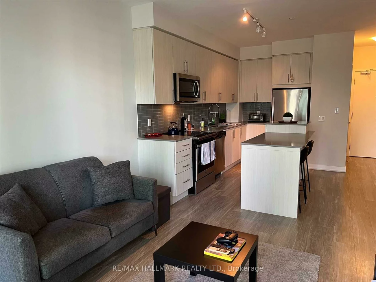 4055, Parkside Village, Creditview, Mississauga