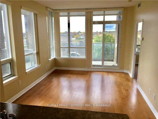 388, Prince Of Wales, City Centre, Mississauga