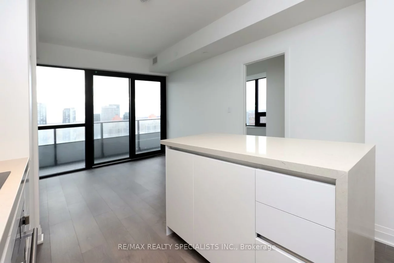 4015, The Exchange ||, City Centre, Mississauga