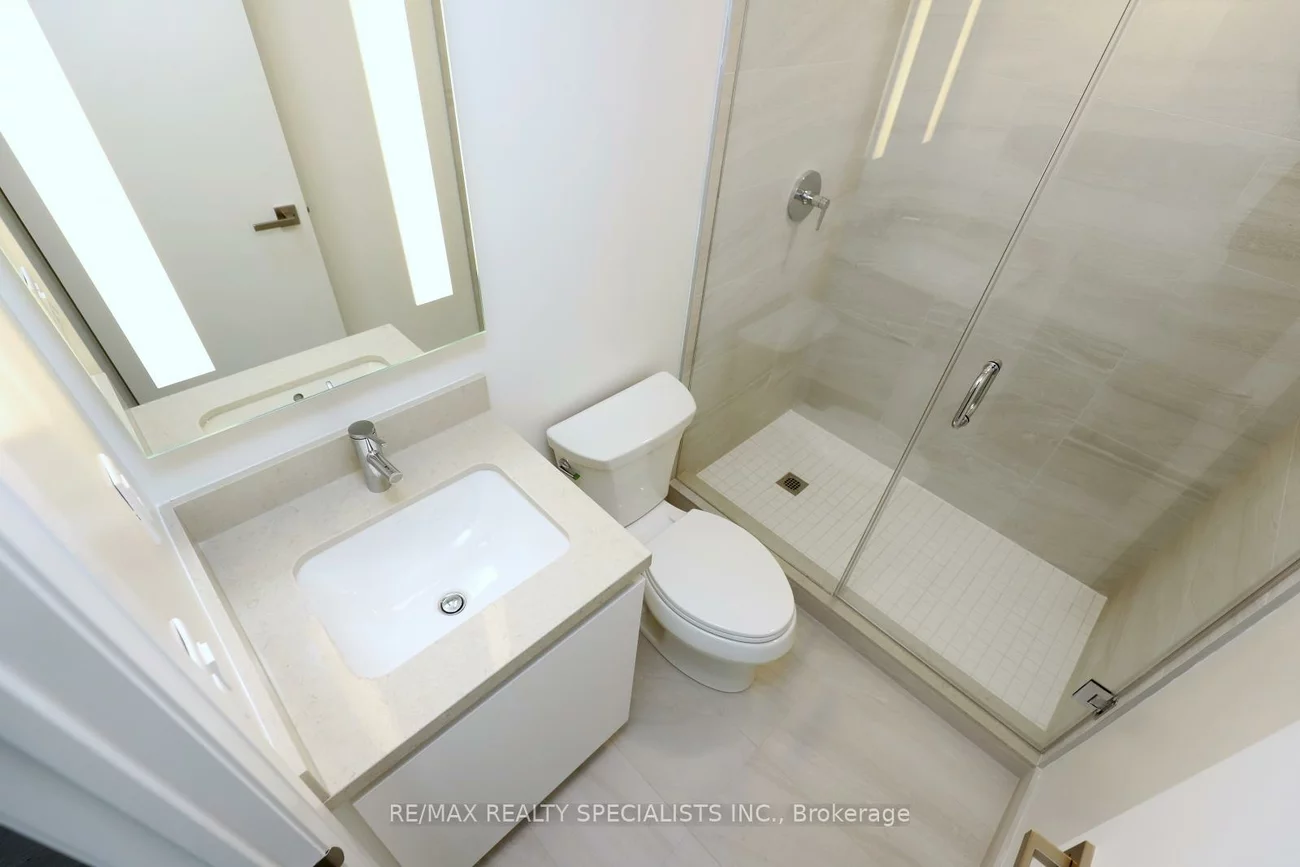 4015, The Exchange ||, City Centre, Mississauga