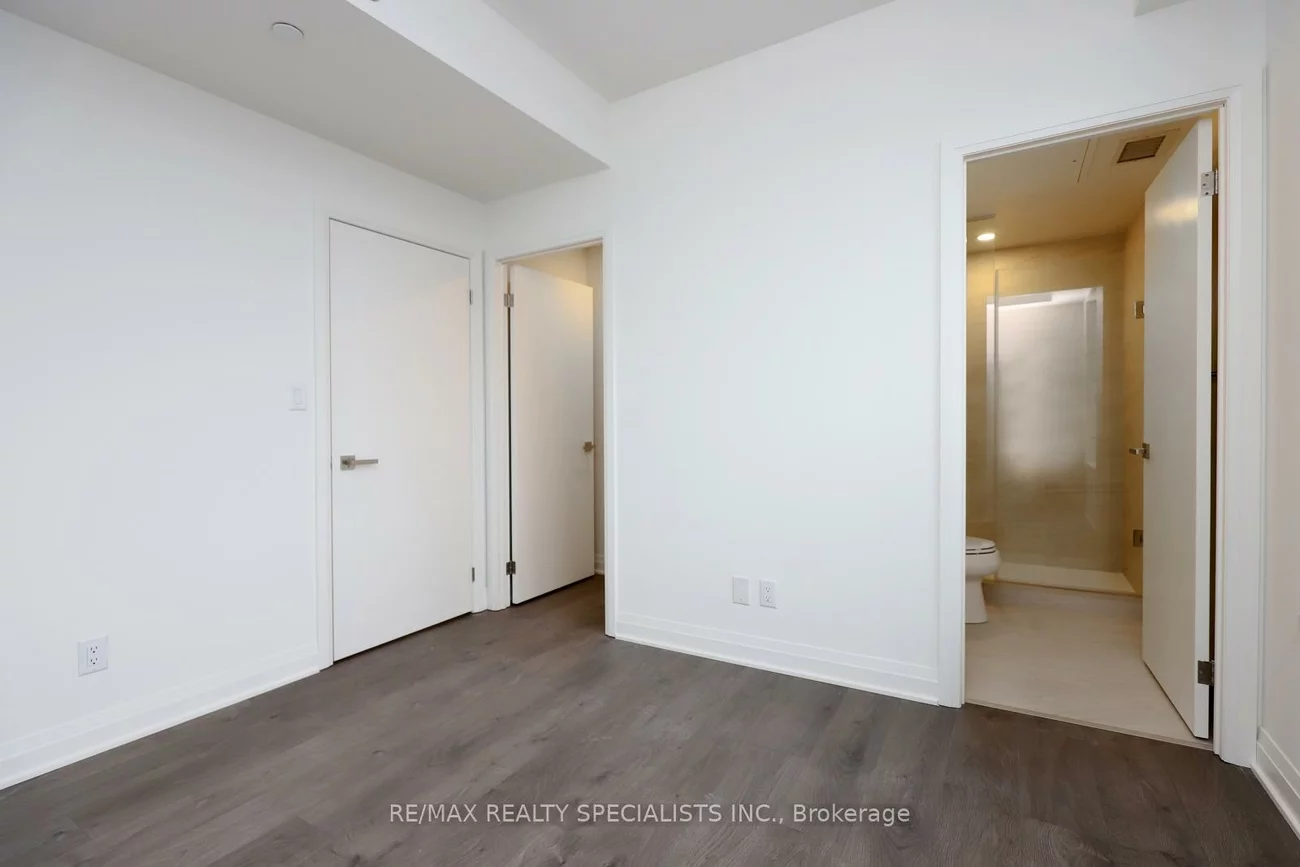 4015, The Exchange ||, City Centre, Mississauga