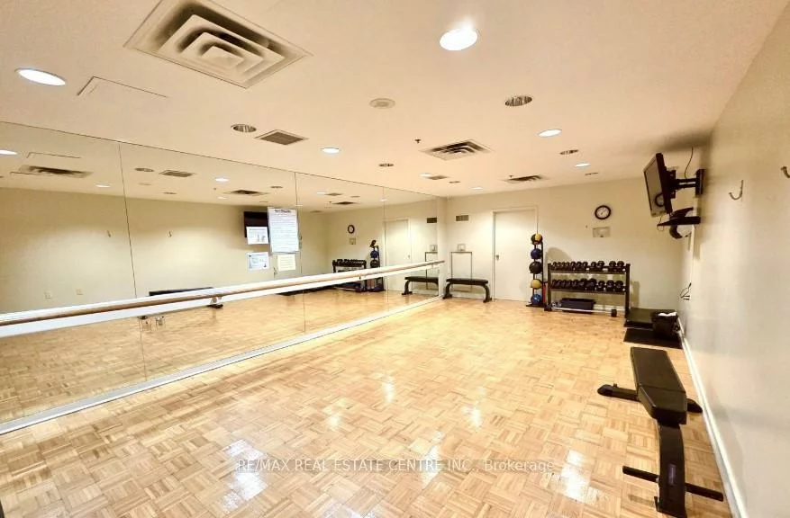 33, Elm, City Centre, Mississauga