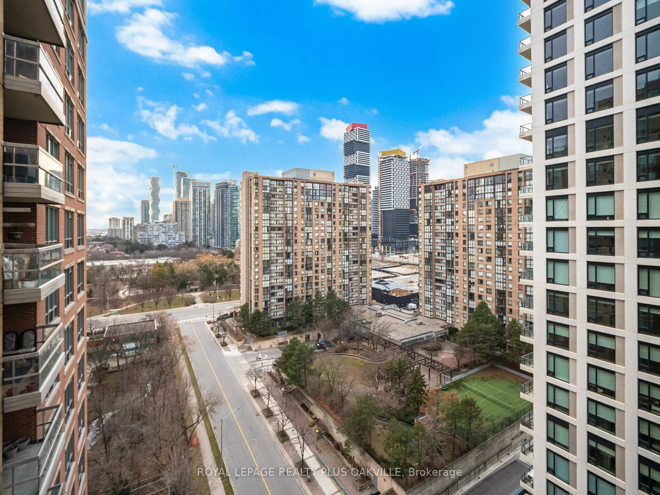 156, Enfield, City Centre, Mississauga