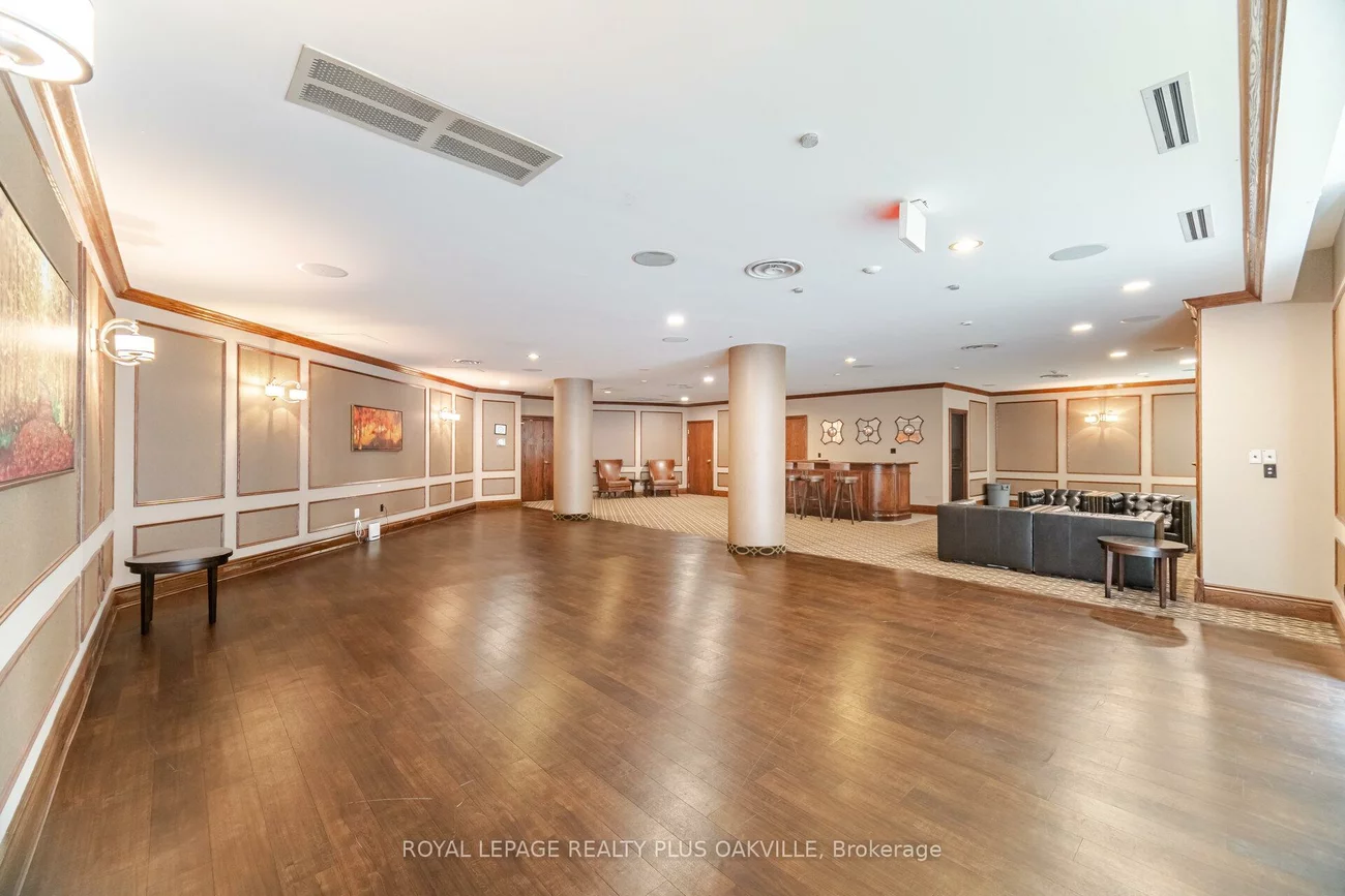 156, Enfield, City Centre, Mississauga