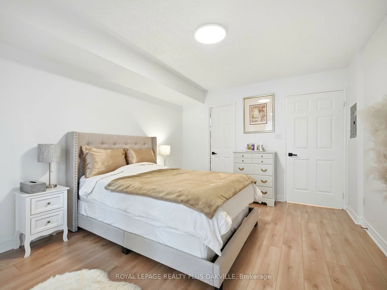 156, Enfield, City Centre, Mississauga