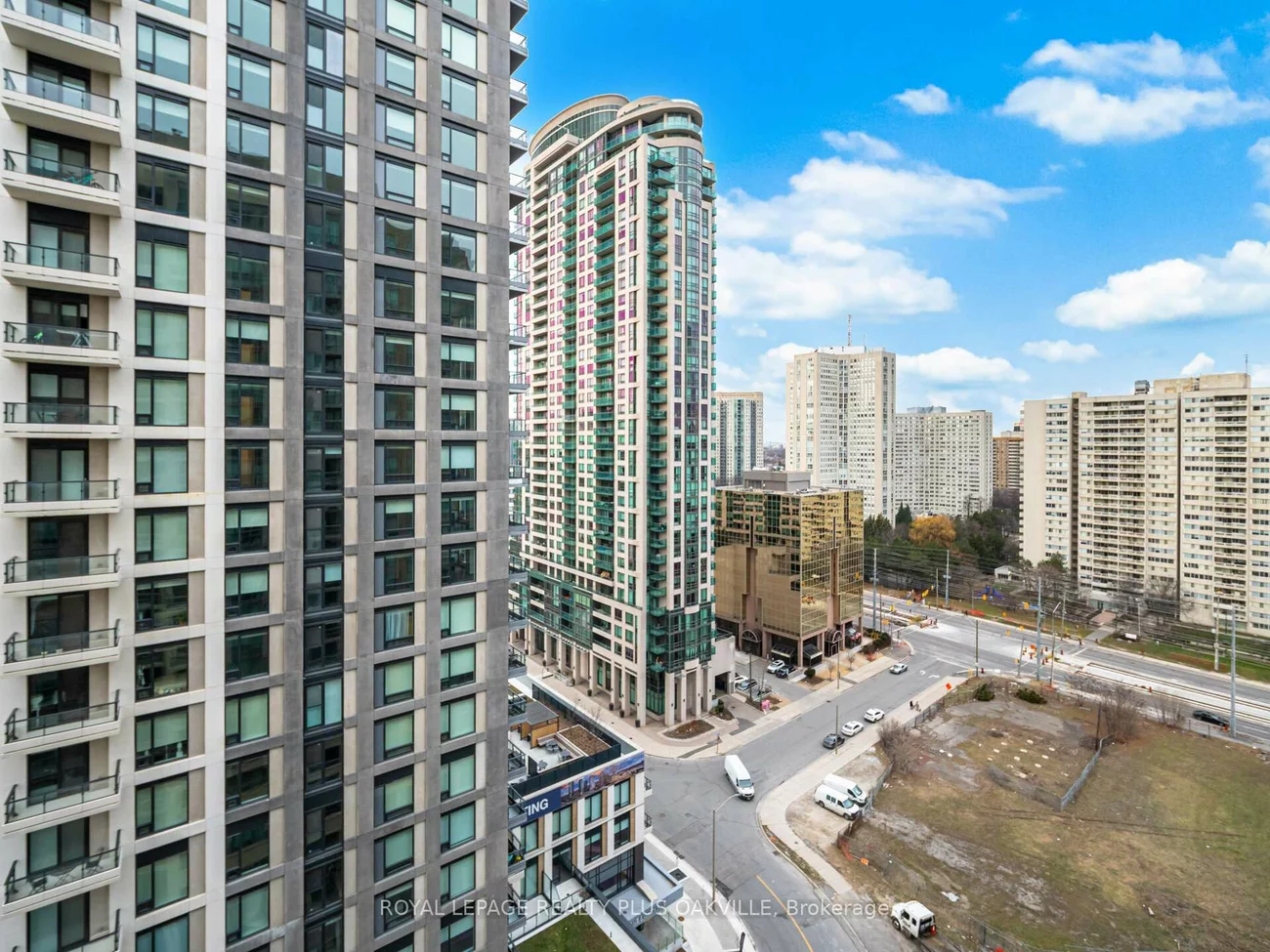 156, Enfield, City Centre, Mississauga