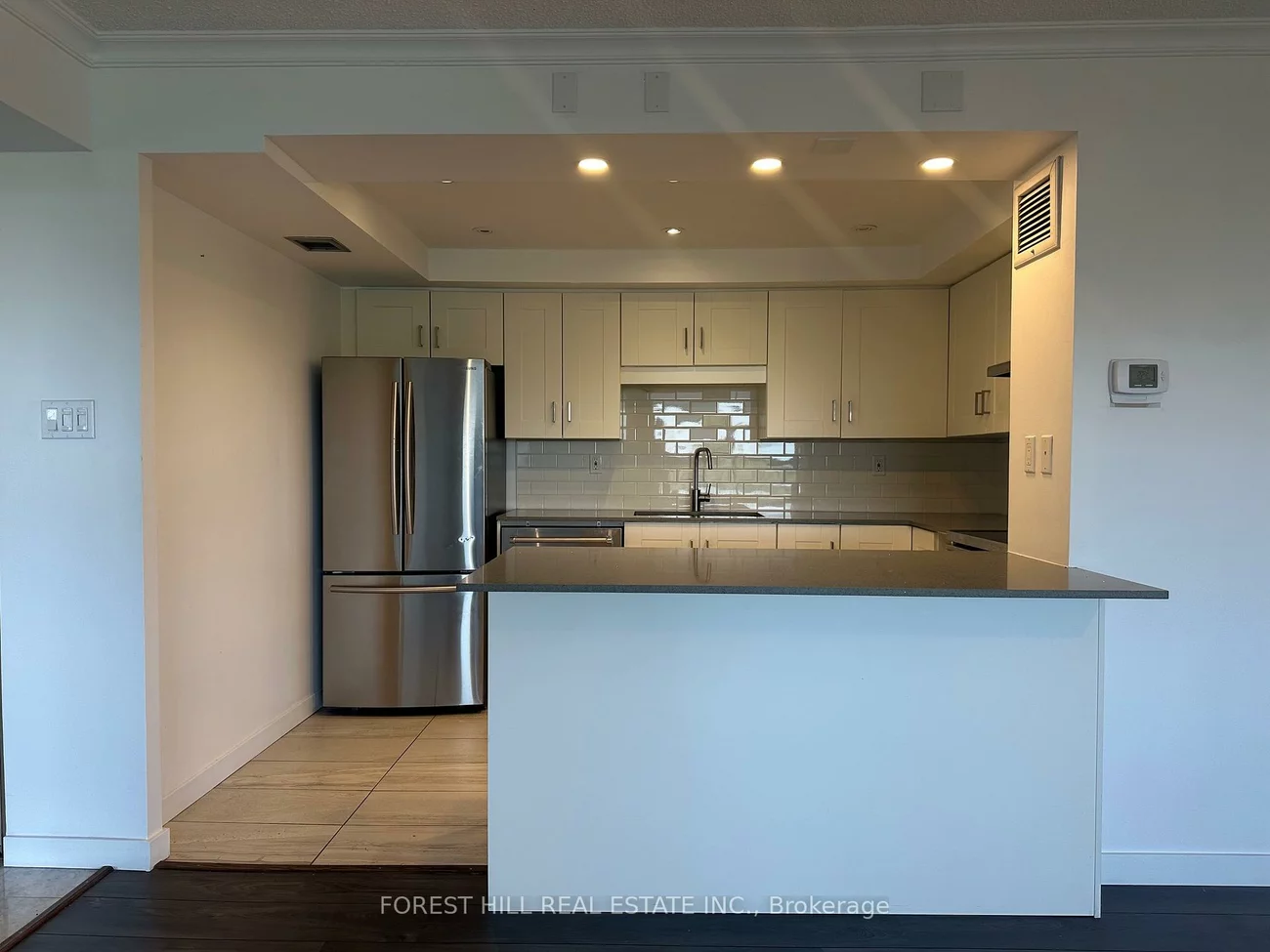 1300, Bloor, Applewood, Mississauga