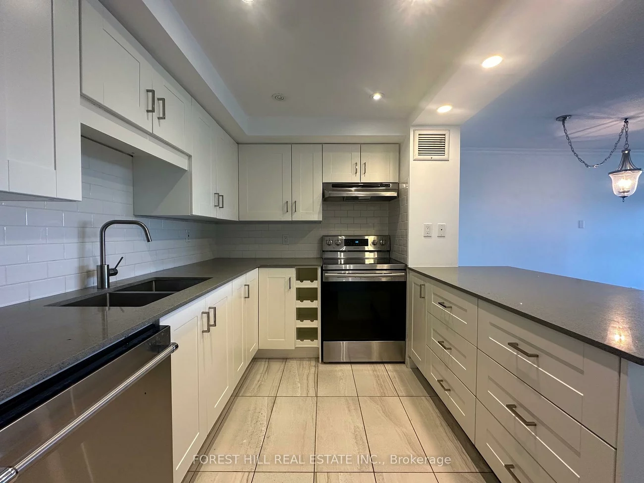 1300, Bloor, Applewood, Mississauga