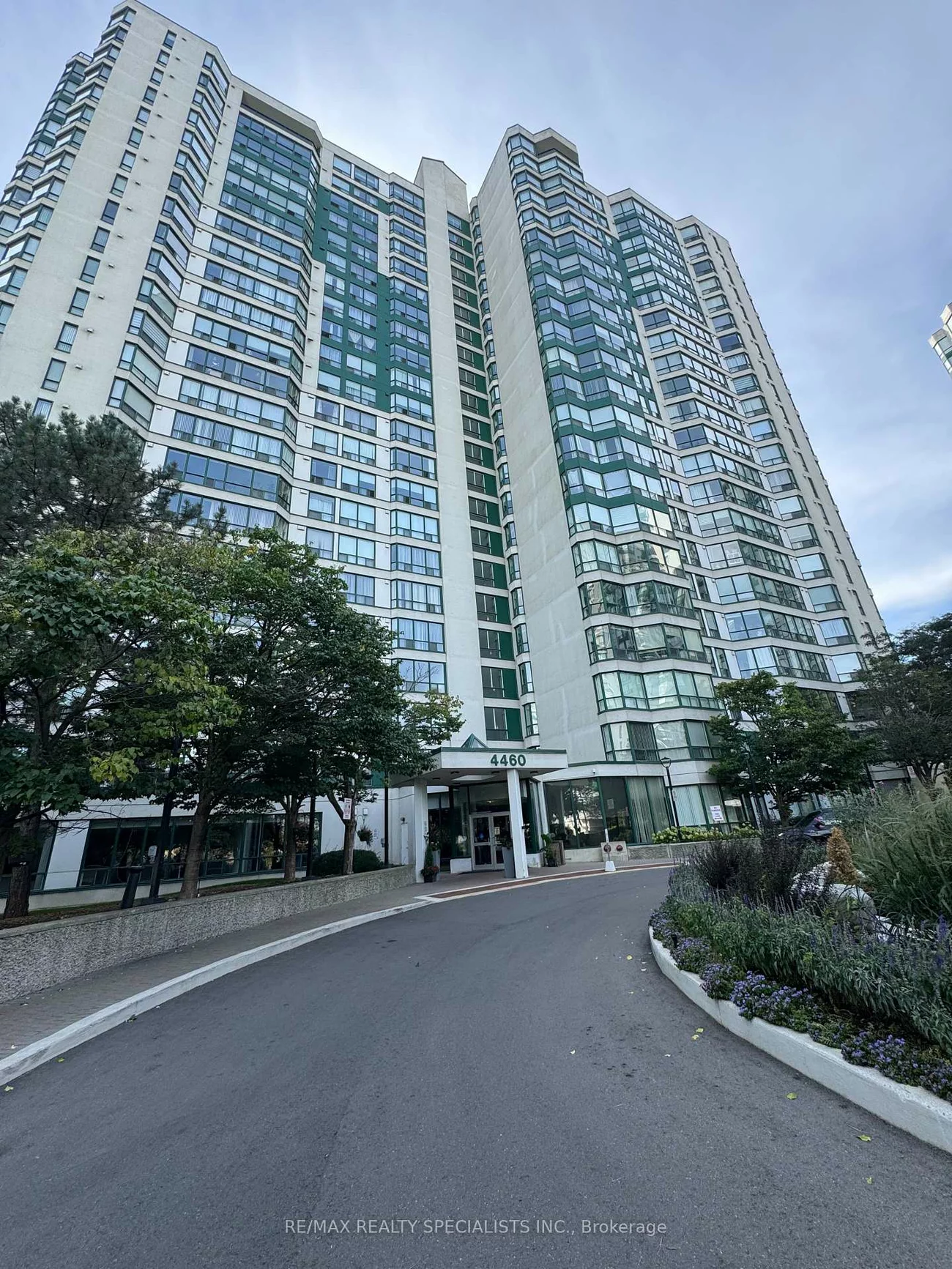 4460, Tucana, Hurontario, Mississauga