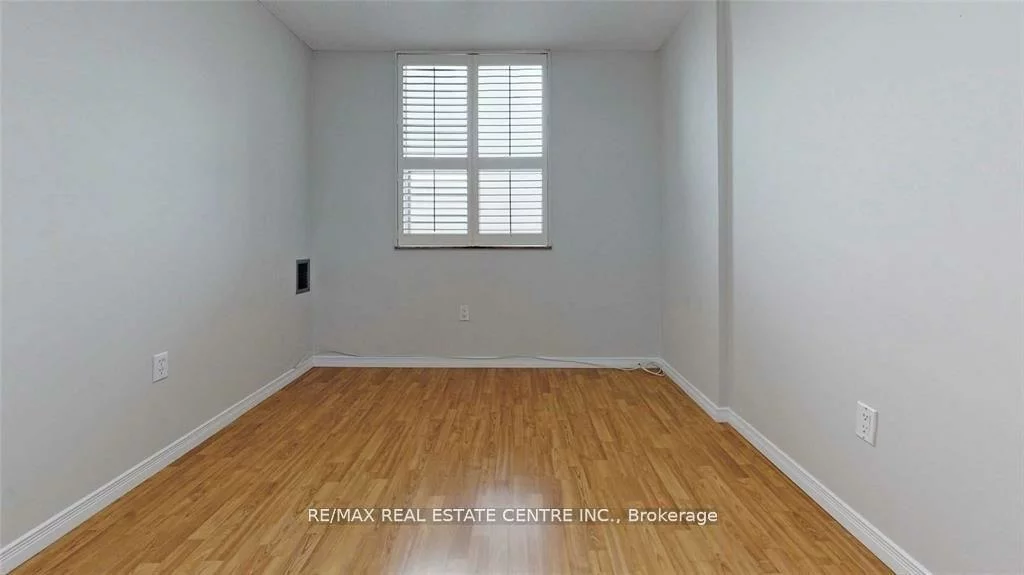 966, Inverhouse, Clarkson, Mississauga