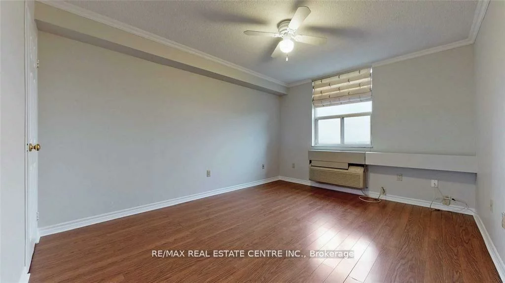 966, Inverhouse, Clarkson, Mississauga