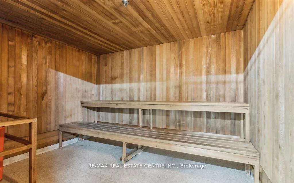 966, Inverhouse, Clarkson, Mississauga