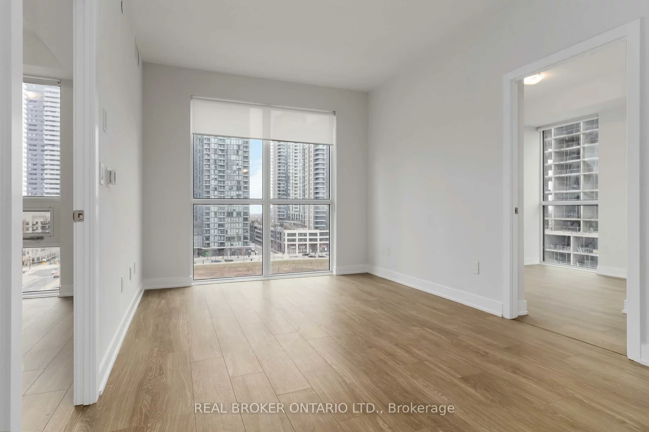 430, Square One, City Centre, Mississauga