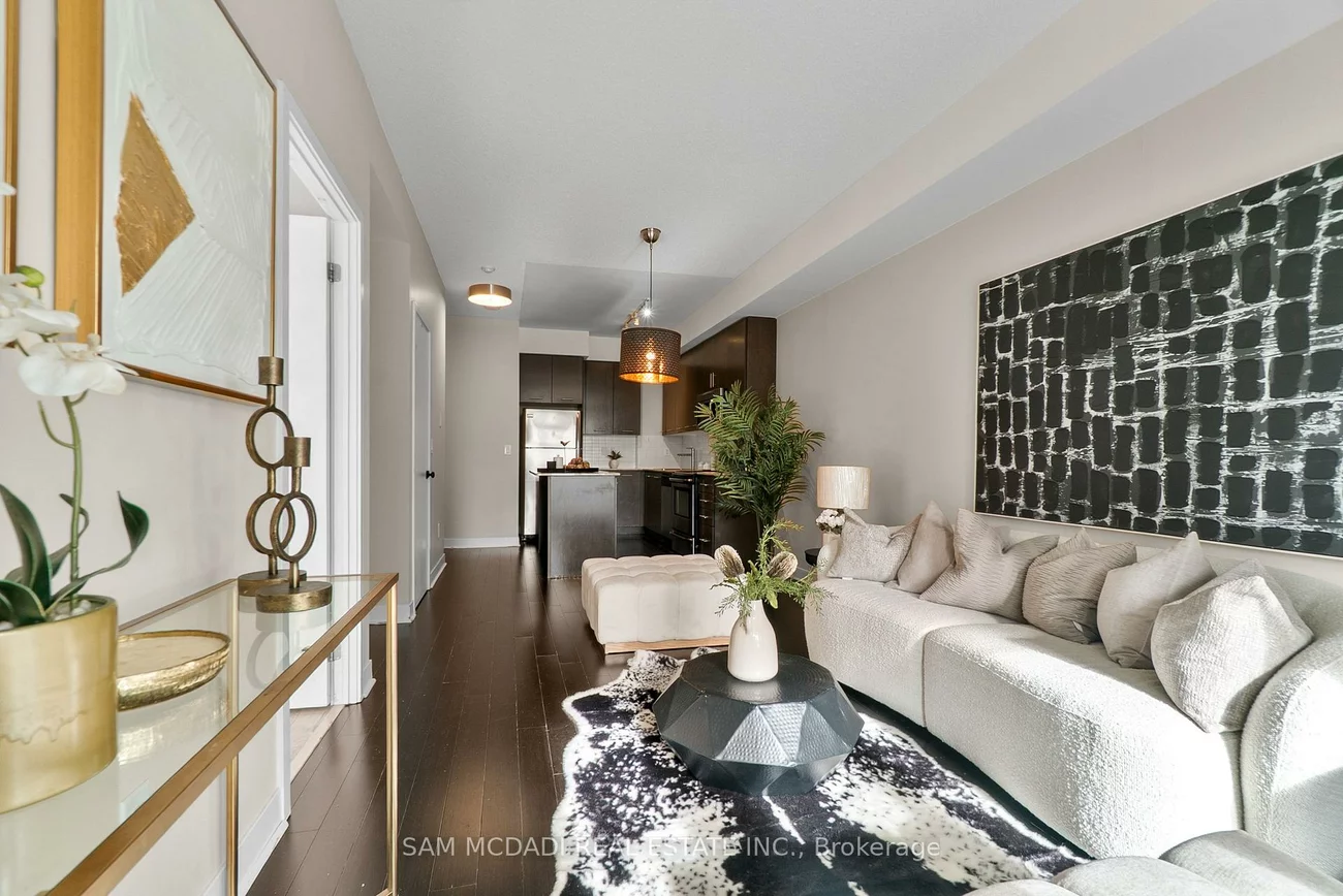 360, Square One, City Centre, Mississauga