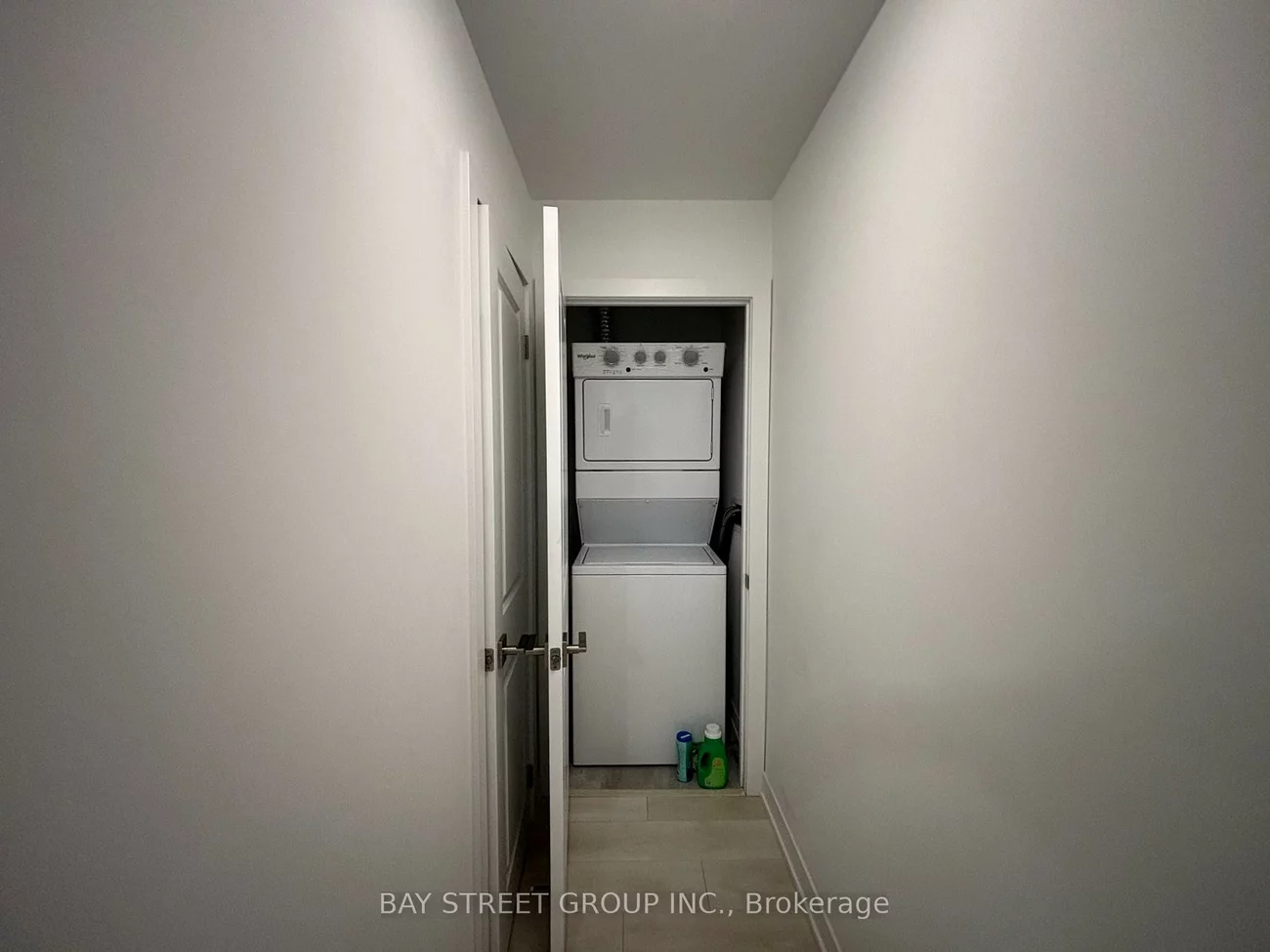 4017, Hickory, Rathwood, Mississauga