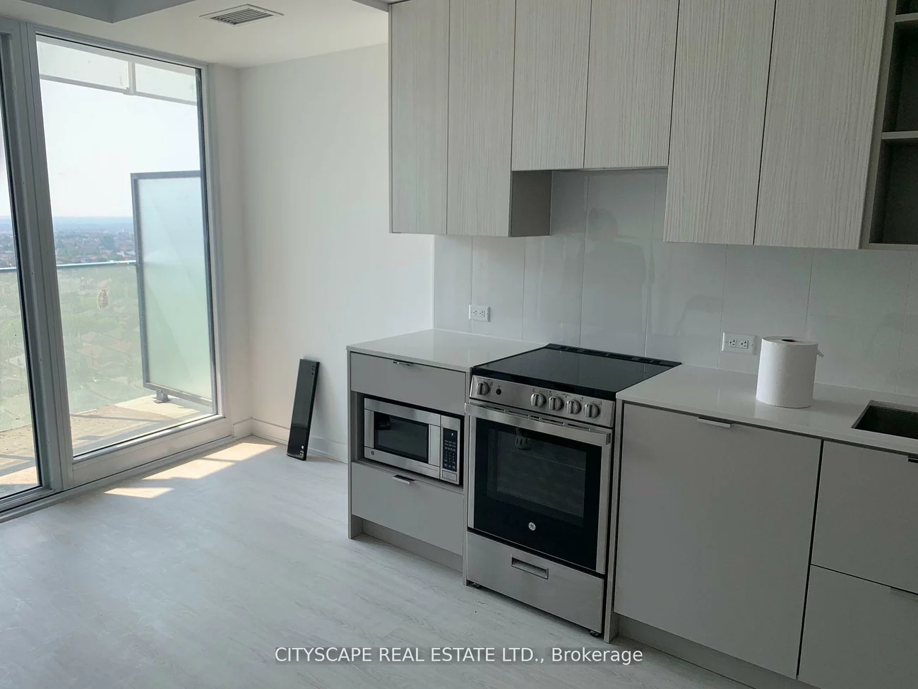 3883, Quartz, City Centre, Mississauga