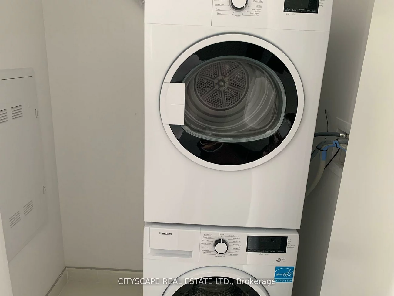 3883, Quartz, City Centre, Mississauga