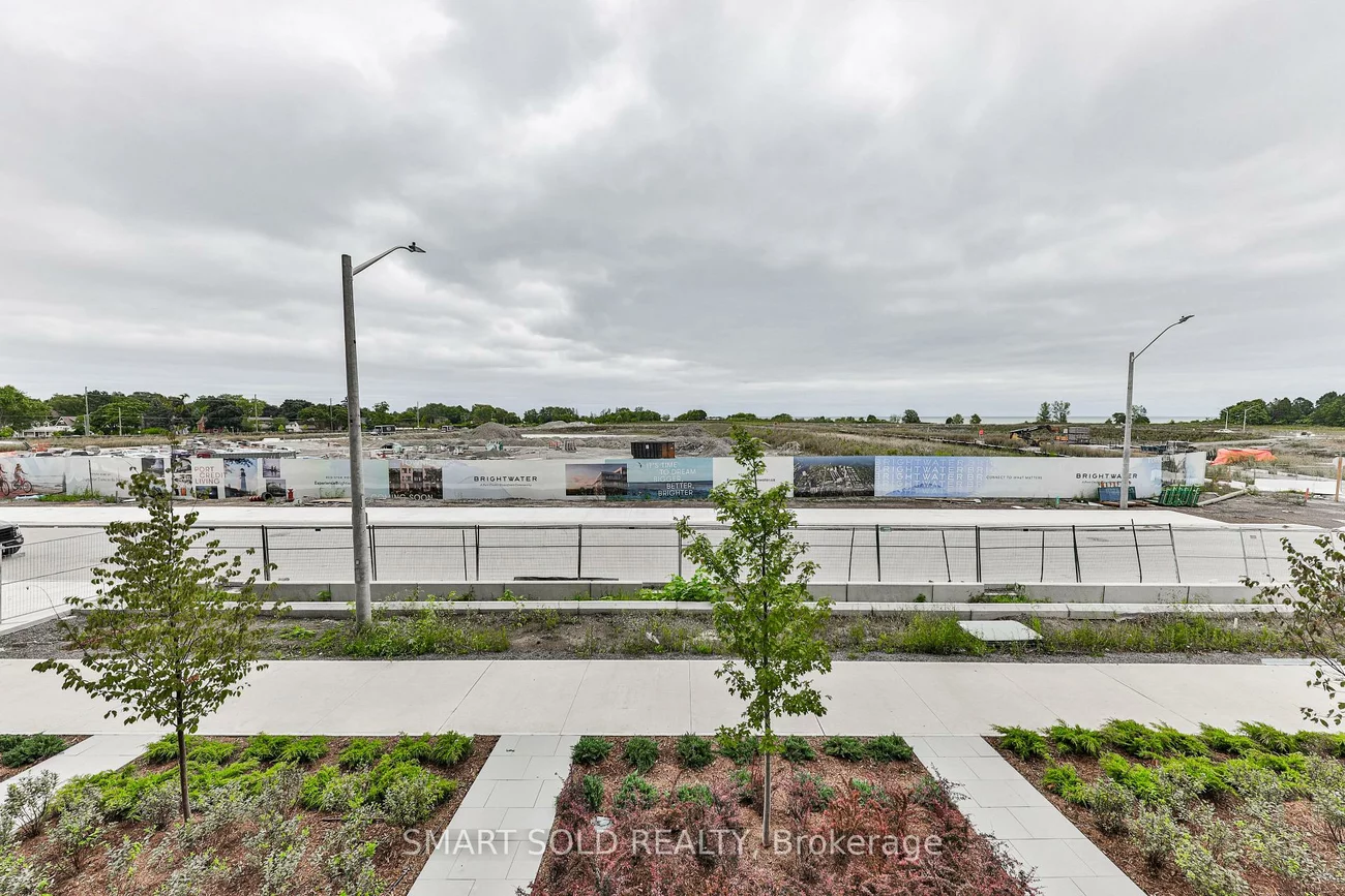 220, Missinnihe, Port Credit, Mississauga