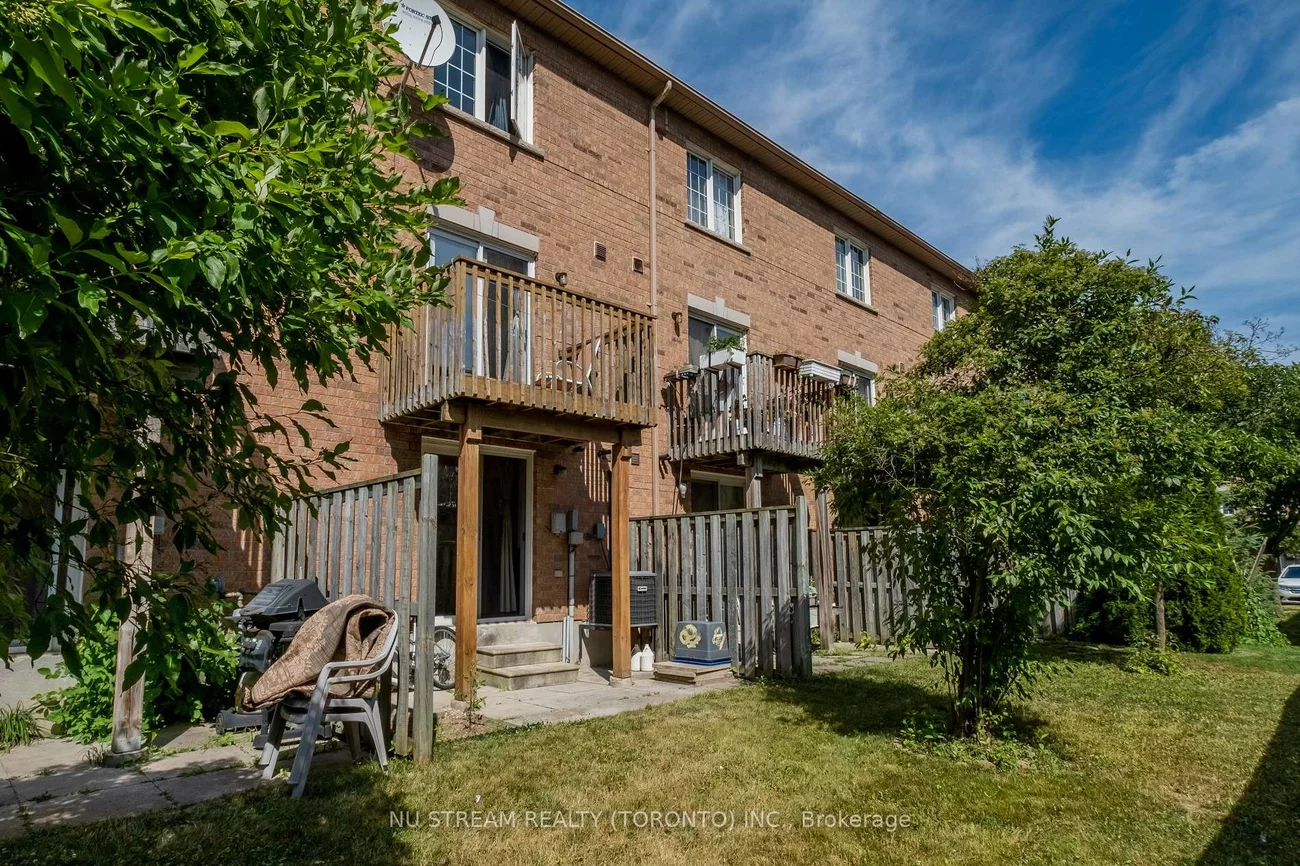 1128, Dundas, Erindale, Mississauga