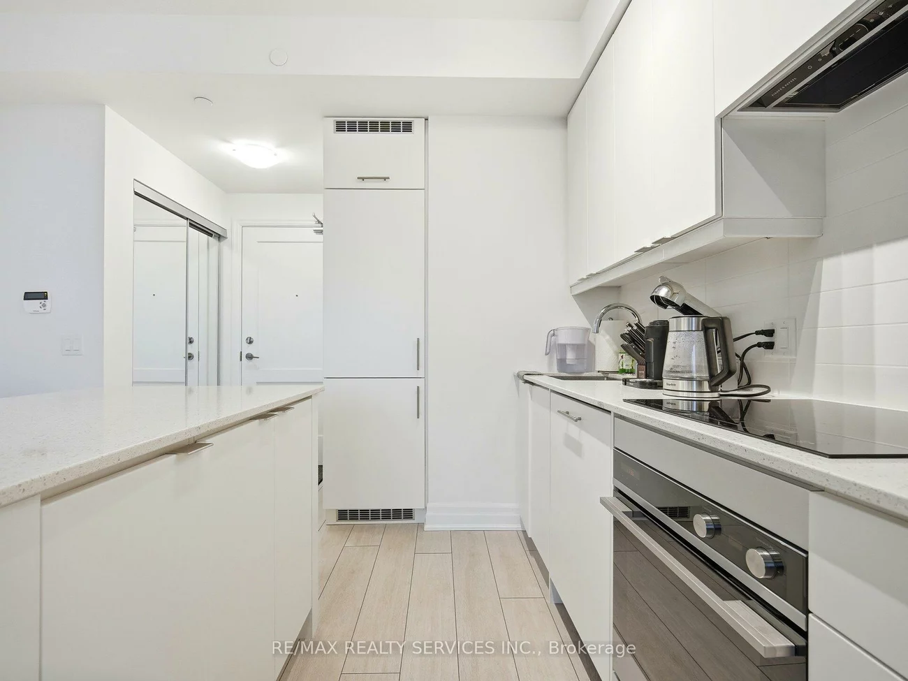 30, Elm, Fairview, Mississauga