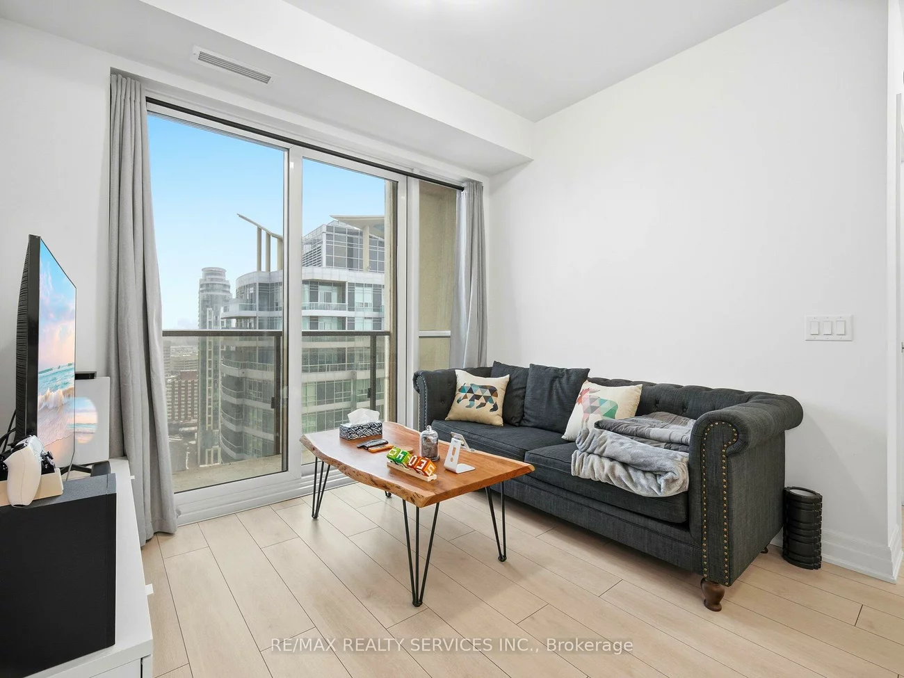 30, Elm, Fairview, Mississauga