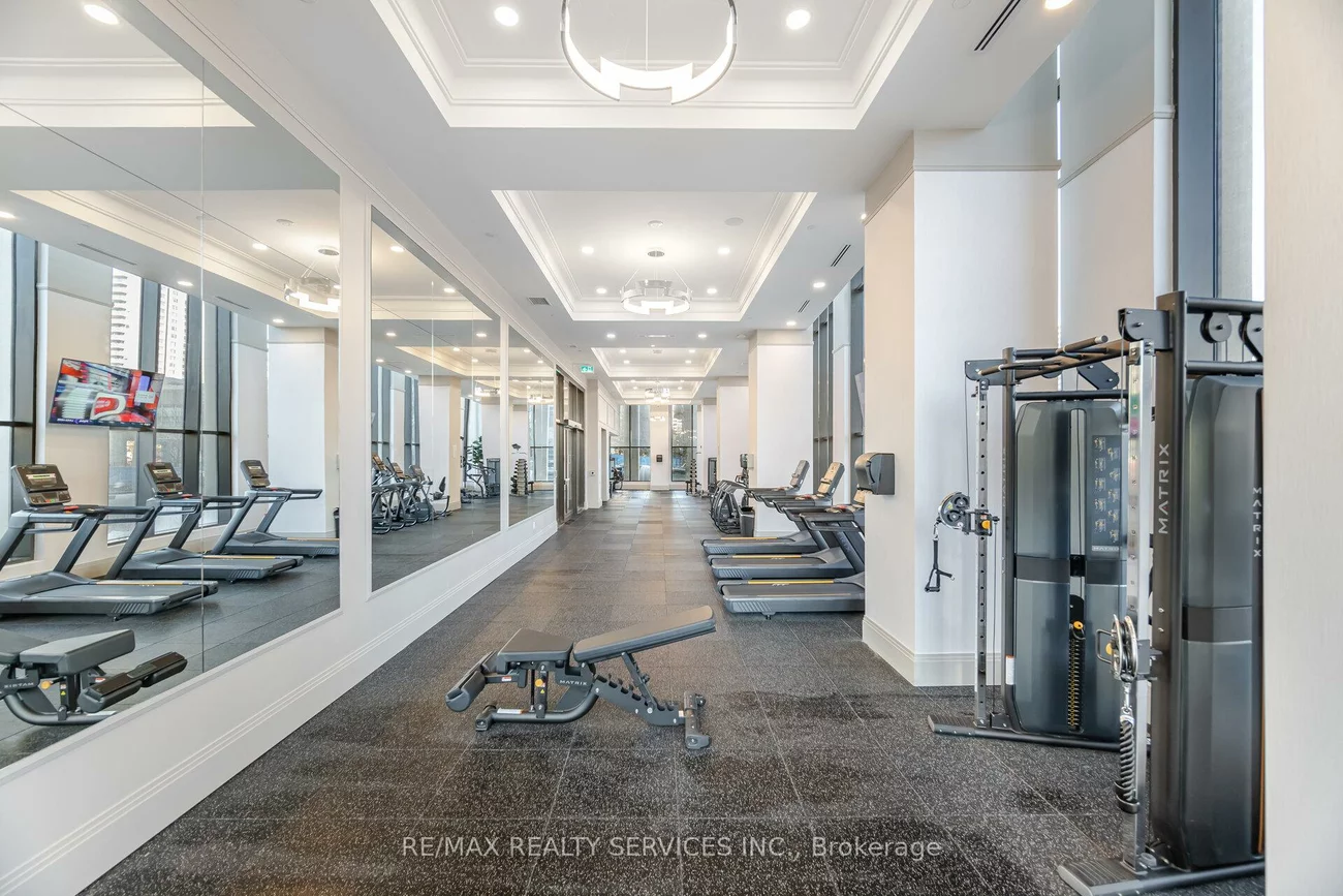 30, Elm, Fairview, Mississauga