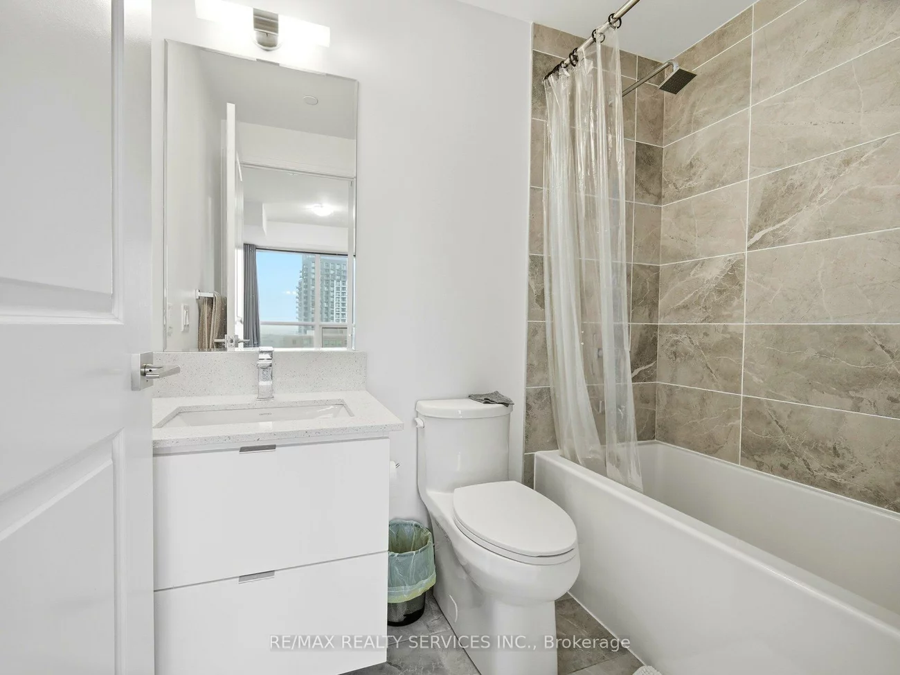 30, Elm, Fairview, Mississauga