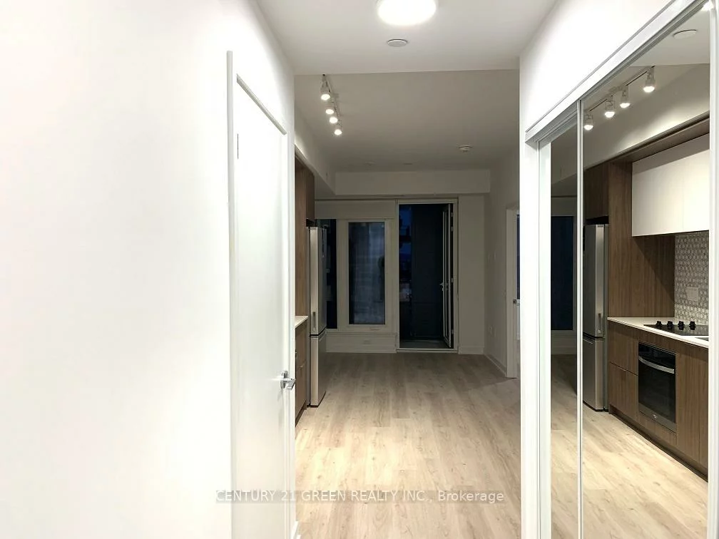 395, Square One, City Centre, Mississauga