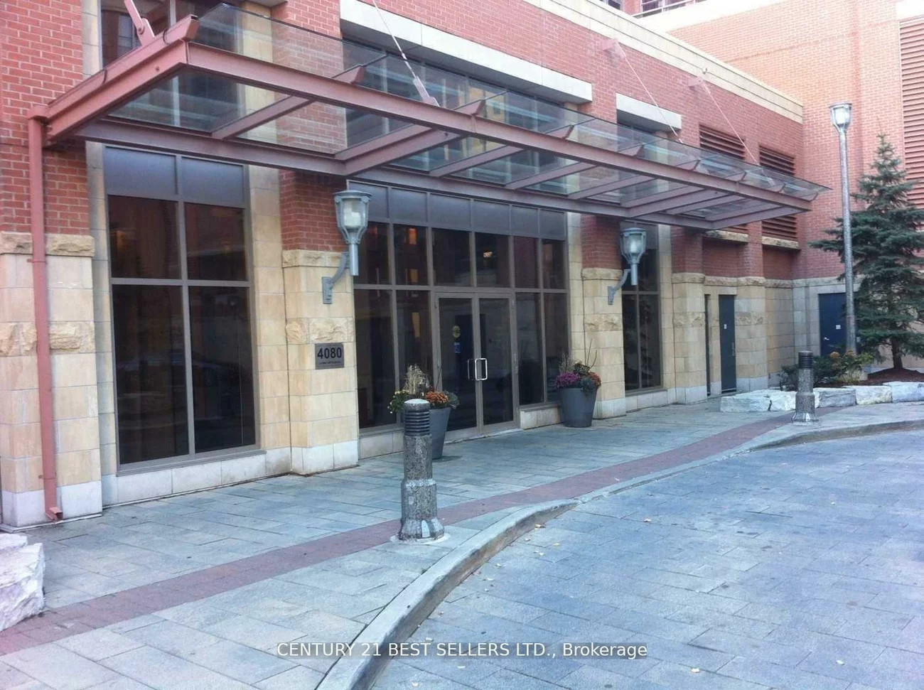 4080, Living Arts, City Centre, Mississauga