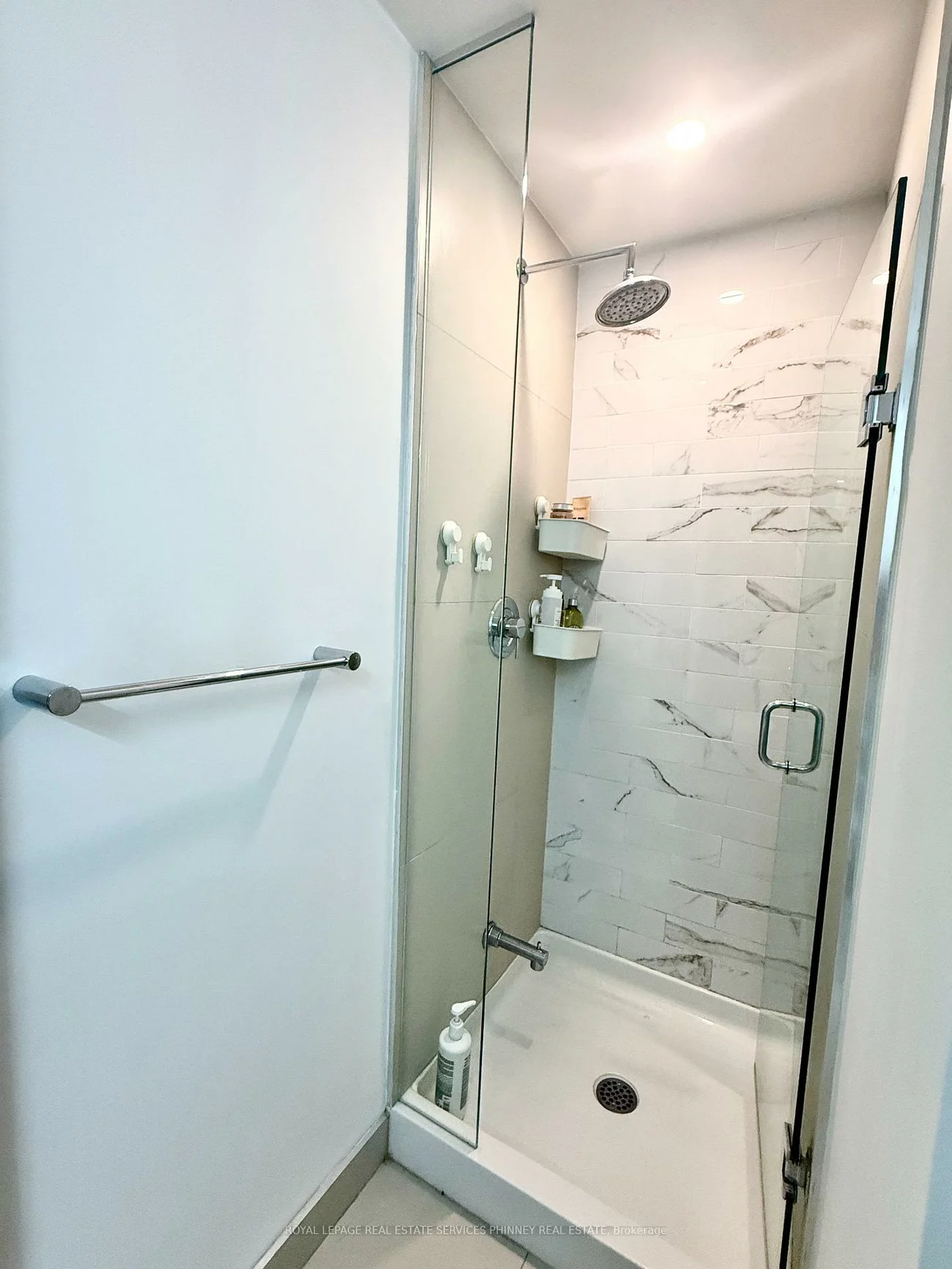 8, Ann, Port Credit, Mississauga