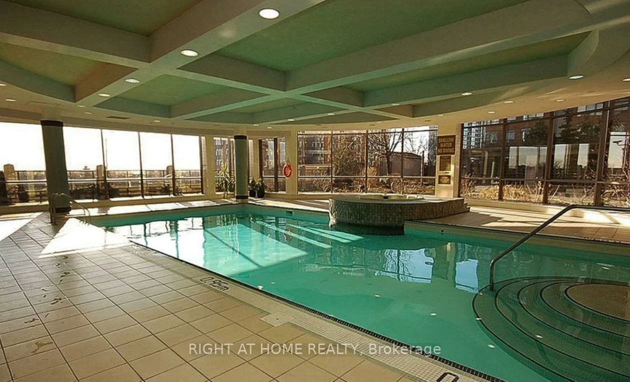 3888, Duke of York, City Centre, Mississauga