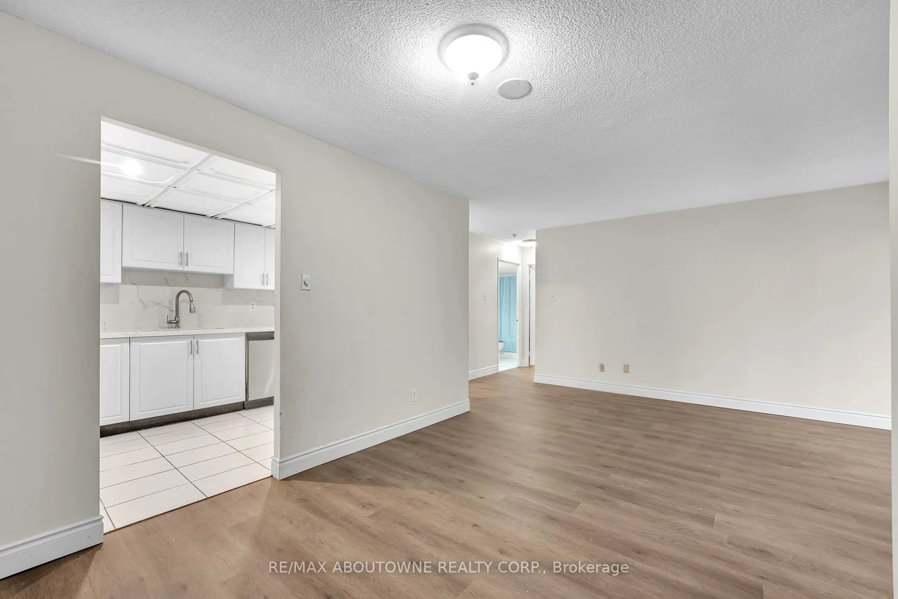 115, Hillcrest, Cooksville, Mississauga