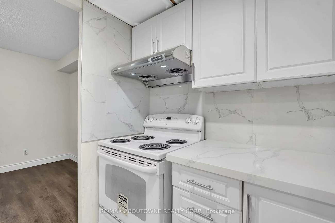 115, Hillcrest, Cooksville, Mississauga