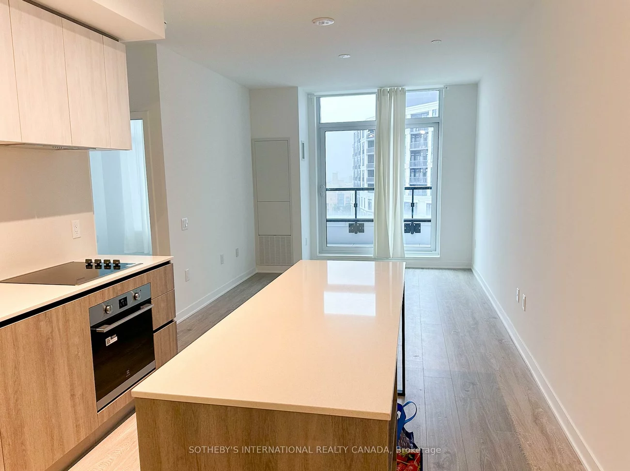 2495, Eglinton, Central Erin Mills, Mississauga