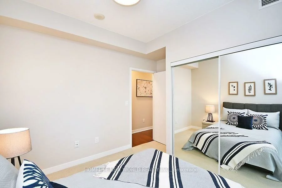 365, Prince Of Wales, City Centre, Mississauga