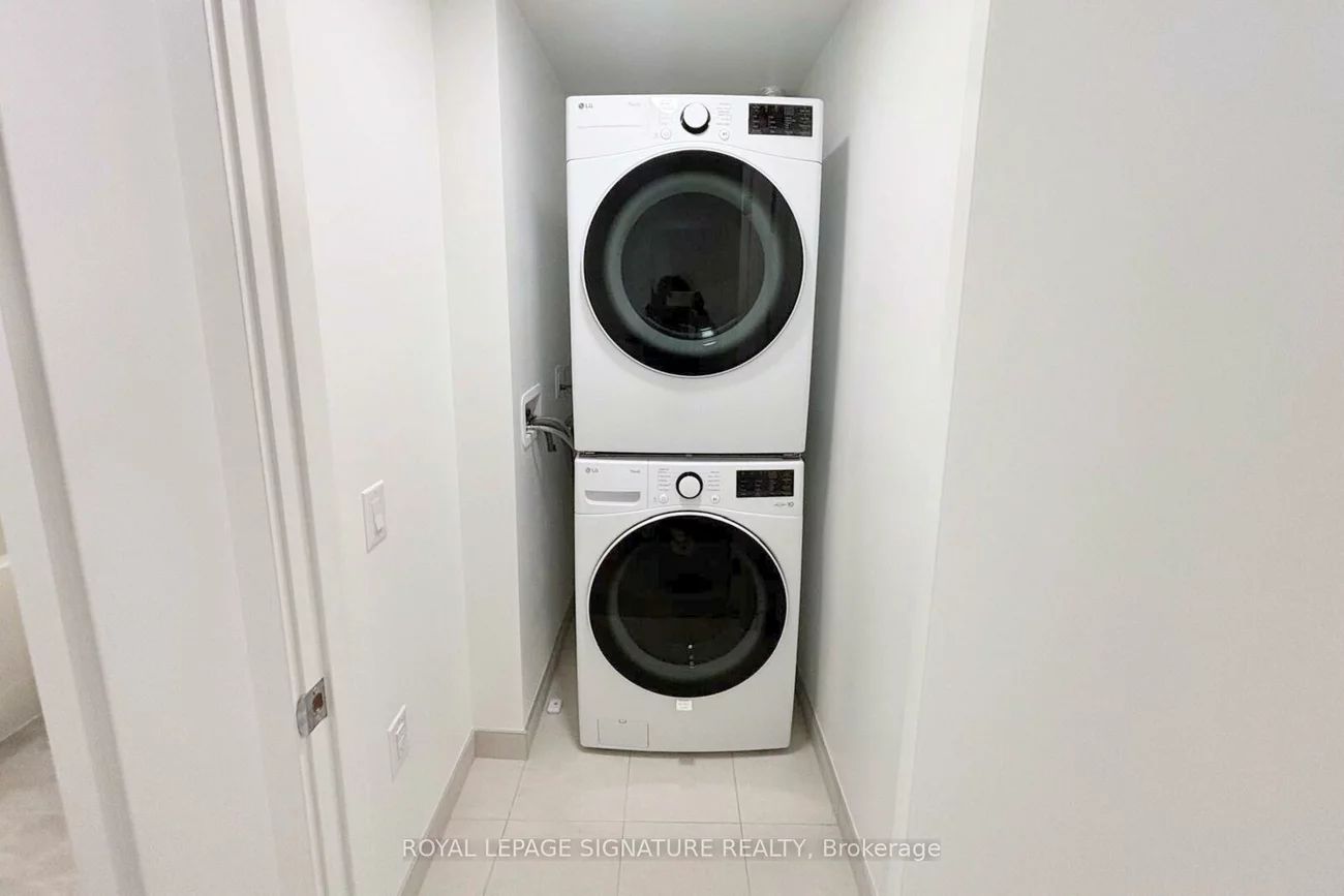 395, Square One, City Centre, Mississauga