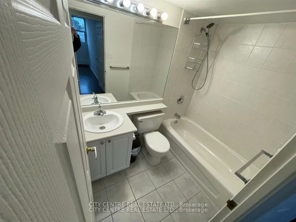 2900, Battleford, Meadowvale, Mississauga