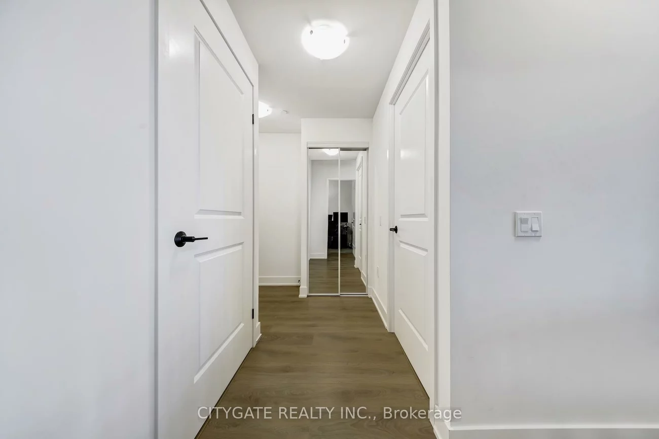 202, Burnhamthorpe, Mississauga Valleys, Mississauga