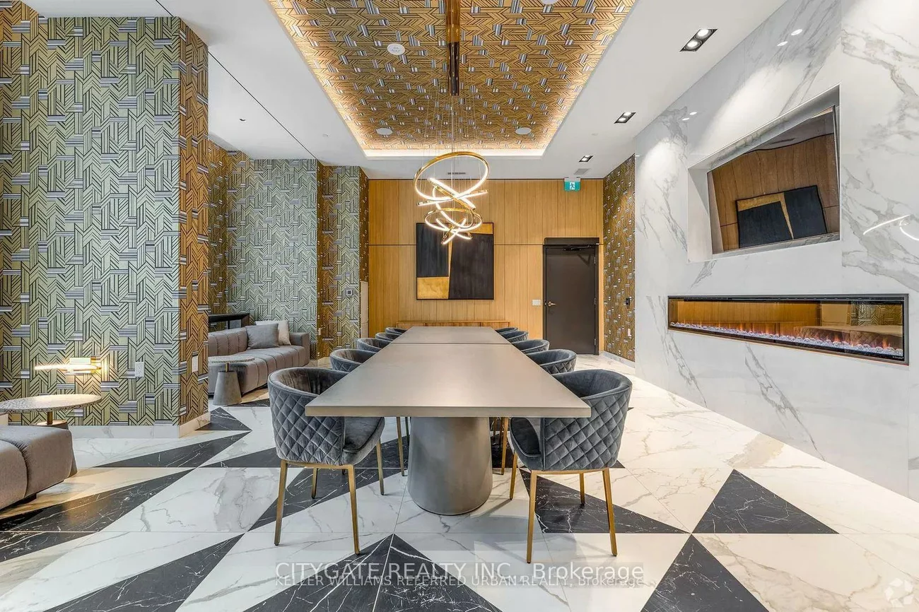 202, Burnhamthorpe, Mississauga Valleys, Mississauga